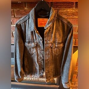 Distressed Black Levi’s Trucker Jacket